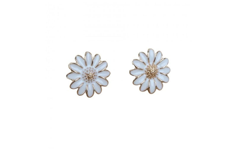 White Flower Stud Earrings Kat & Bryn