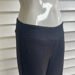 Black Secret Pocket Capri Black Secret Pocket Capri Lulu-B