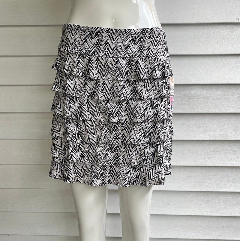 Nuetral Chevron Print Cha Cha Skort Lulu-B