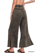 ASH BLACK EXPOSED-SEAM FLARE HEM PANTS WITH POCKETS ASH BLACK EXPOSED-SEAM FLARE HEM PANTS WITH POCKETS Zenana